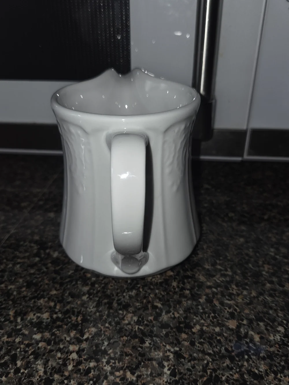 Tuxton China White Gravy Boat/ Pitcher
